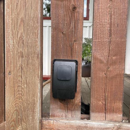 Persgard Laegenhet Oevervaning Kungsbacka Buitenkant foto