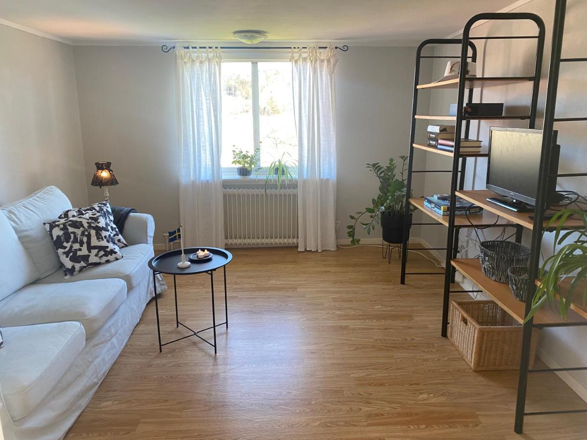 Persgard Laegenhet Oevervaning Kungsbacka Buitenkant foto